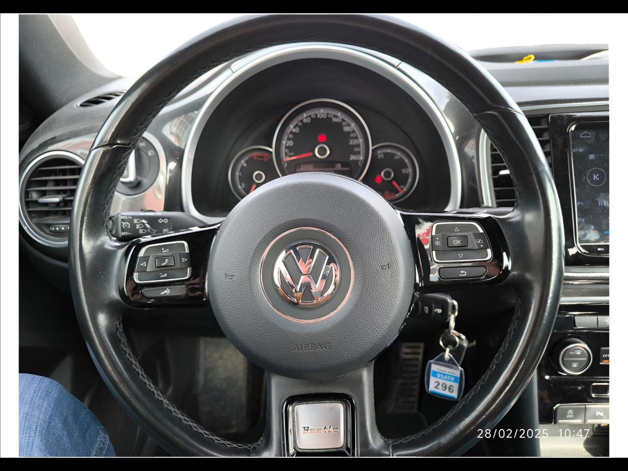 VOLKSWAGEN Maggiolino Cabrio 2.0 tdi Sport 150cv