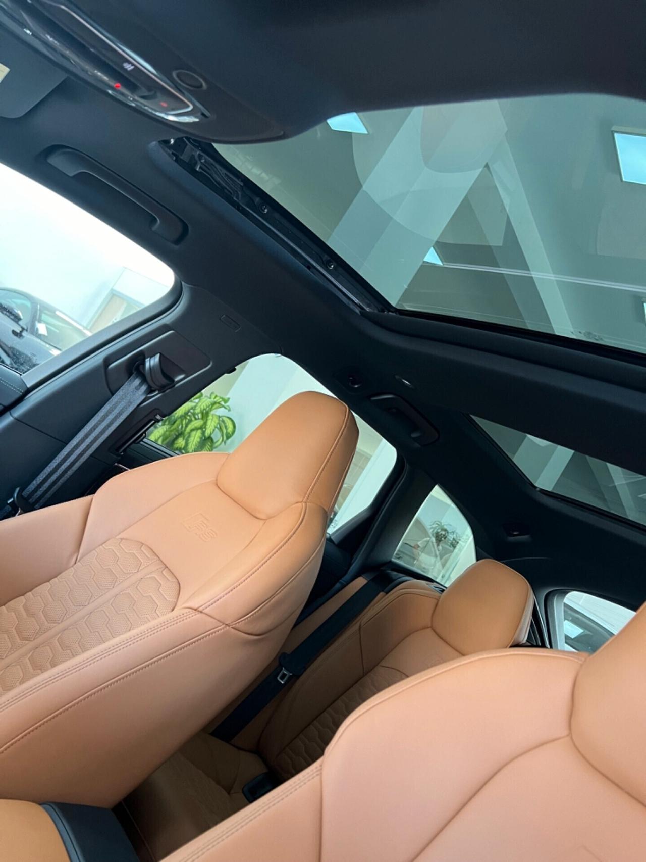Audi RS6 4.0 performance possibilità noleggio no scoring