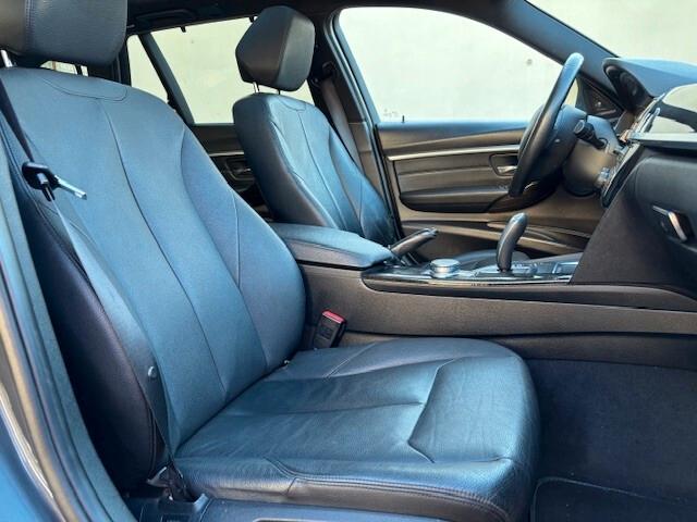 BMW 330 i 4x4 M Sport TETTO RETROC-STRAFULL