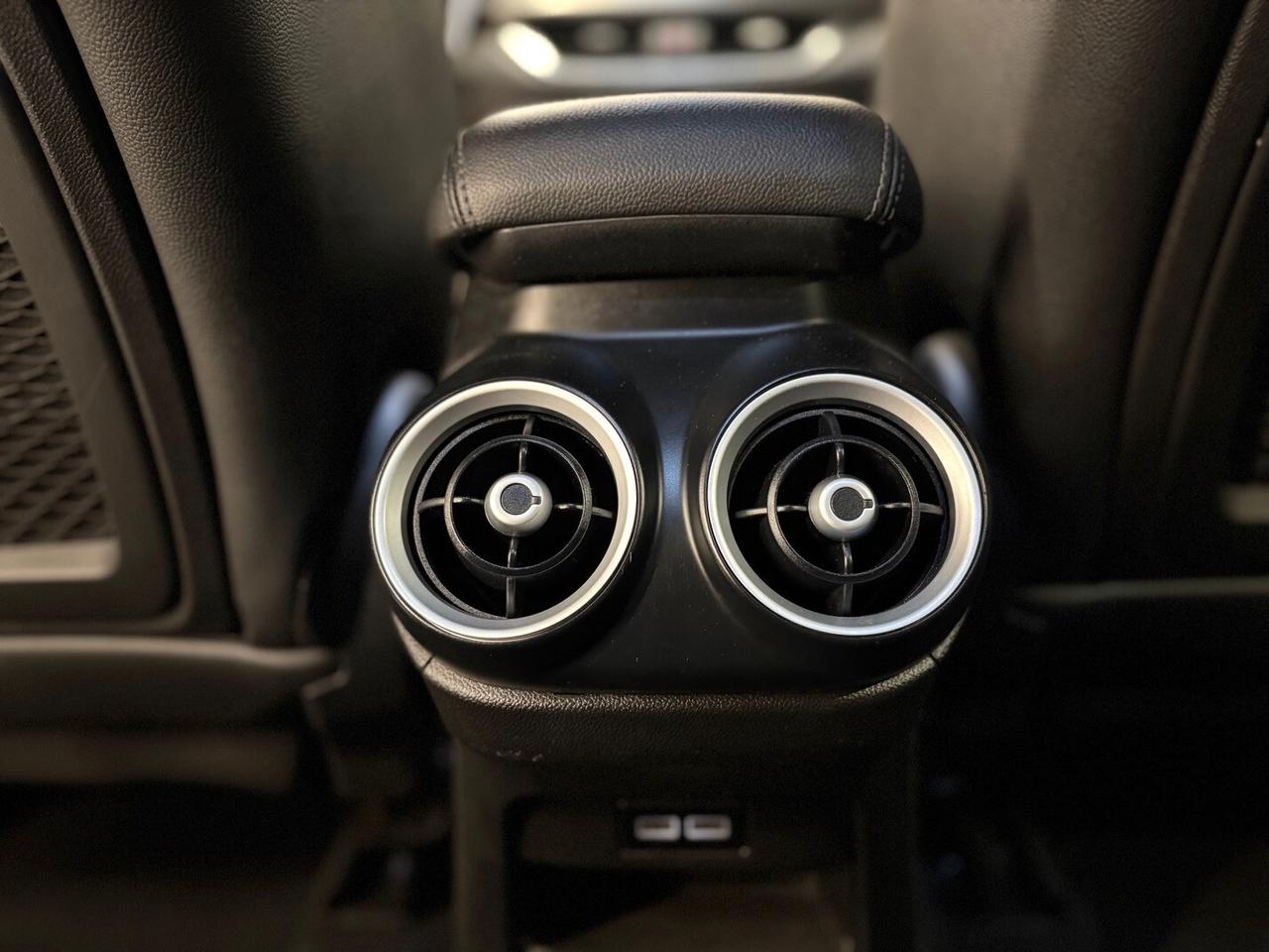 Alfa Romeo Stelvio 2.2 210 CV AT8 Q4 Veloce 2021