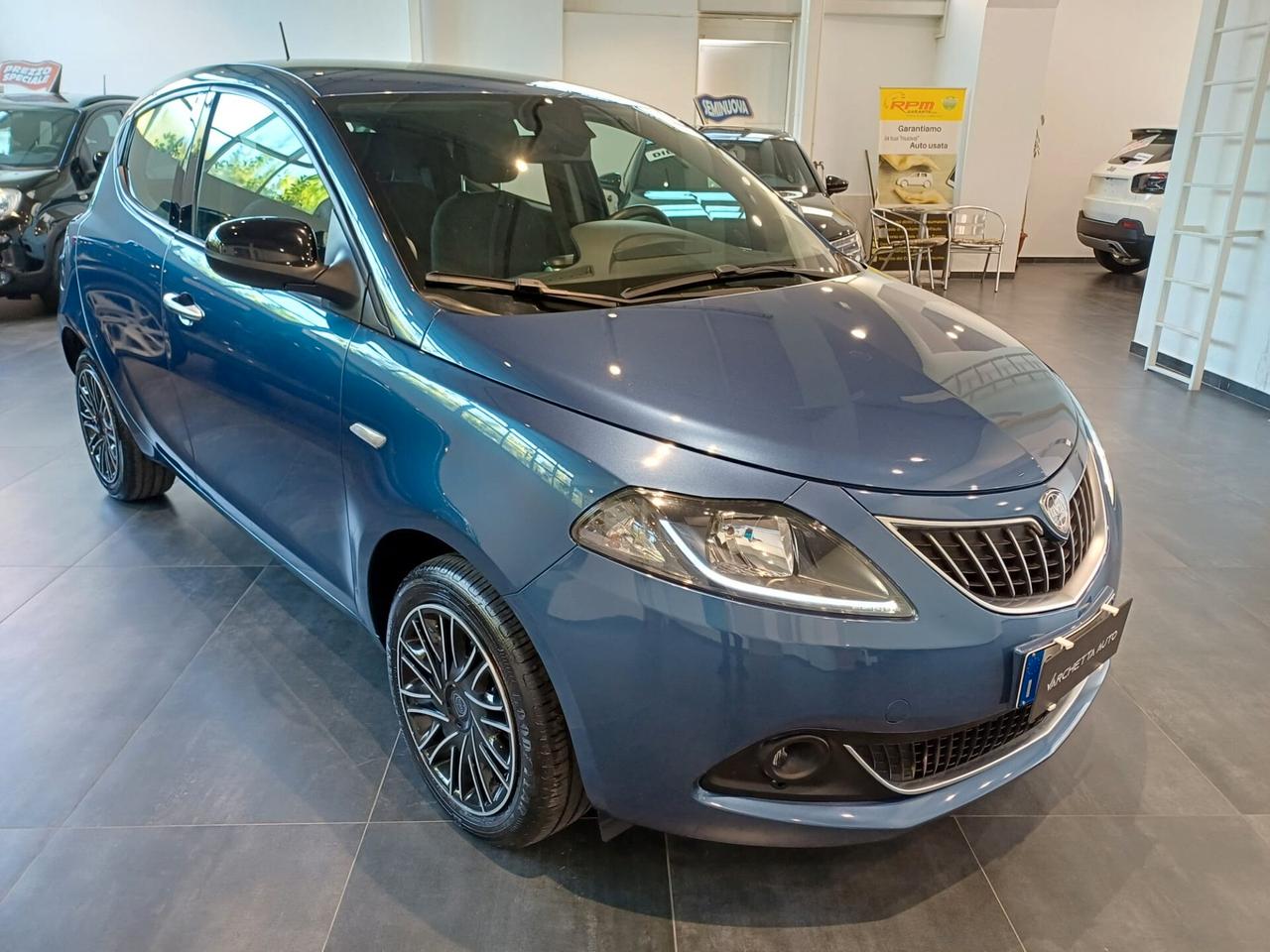 Lancia Ypsilon 1.0 FireFly 5 porte S&S Hybrid Gold