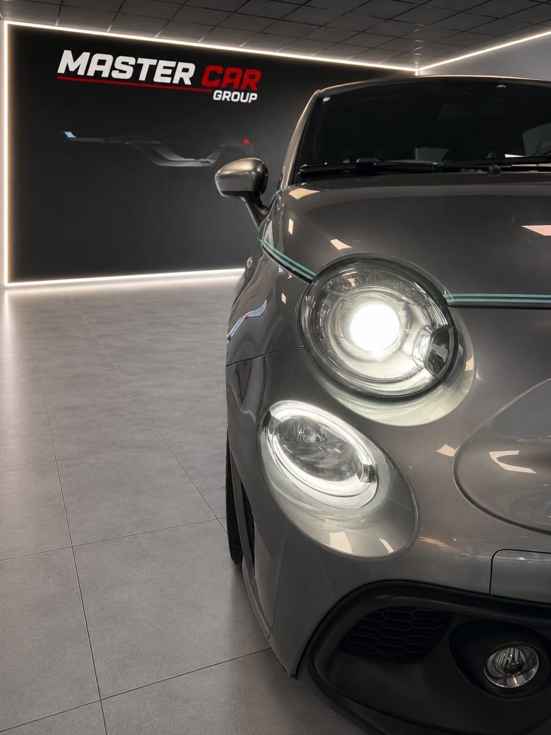 Abarth 695 1.4 Turbo T-Jet Rivale