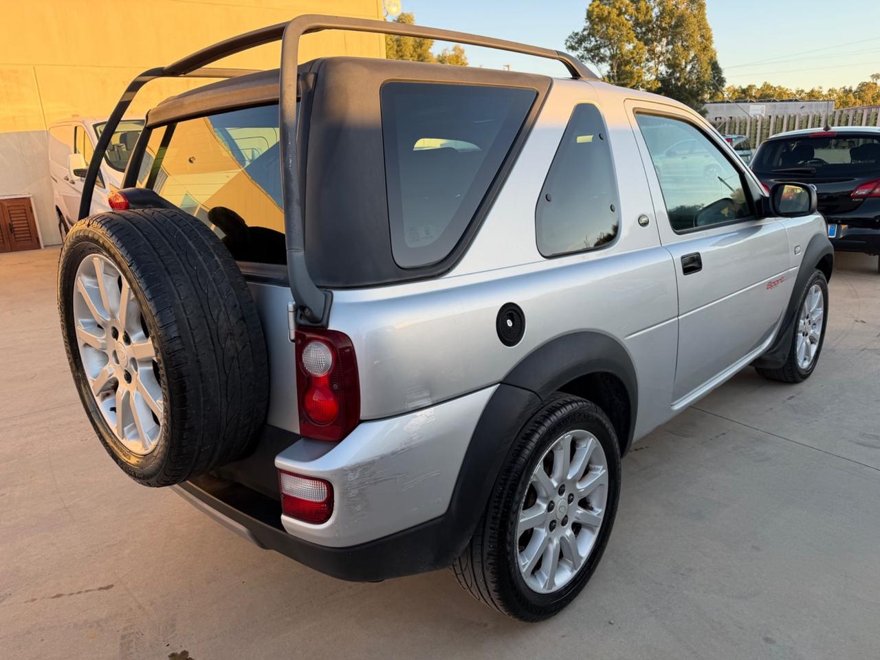 Land Rover Freelander 4x4 2.0 Td4 3p Sport