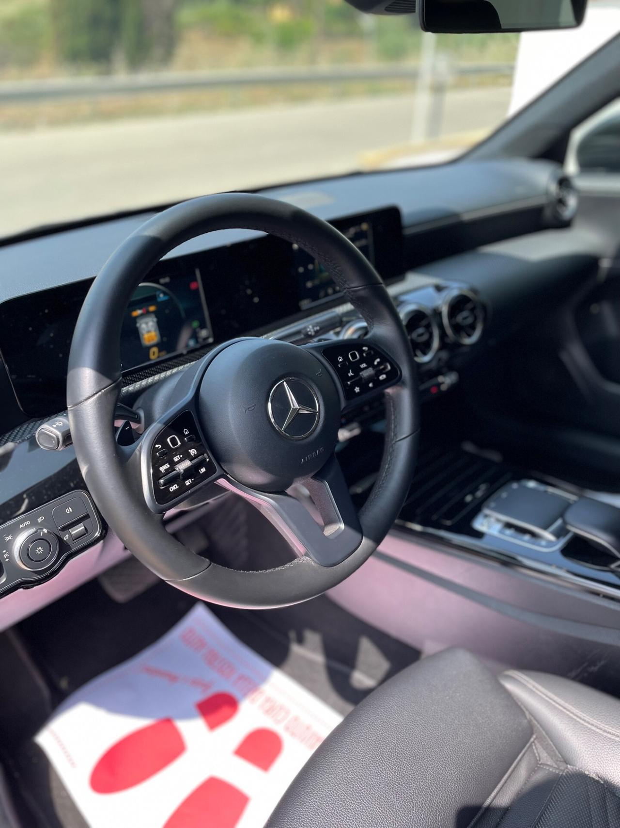 Mercedes-benz A 180D Automatic Sport Nav