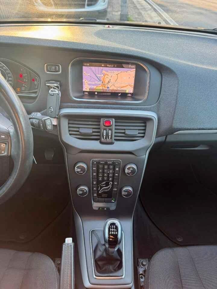 Volvo V40 2.0 D2 Inscription 120 CV