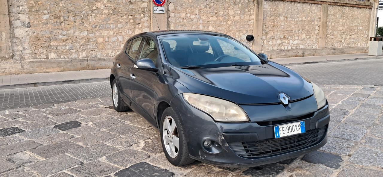 Renault Megane Mégane 1.5 dCi 110CV Dynamique