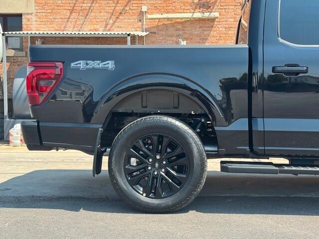 FORD F 150 5.0 V8 LARIAT BLACK APPEARANCE PKG