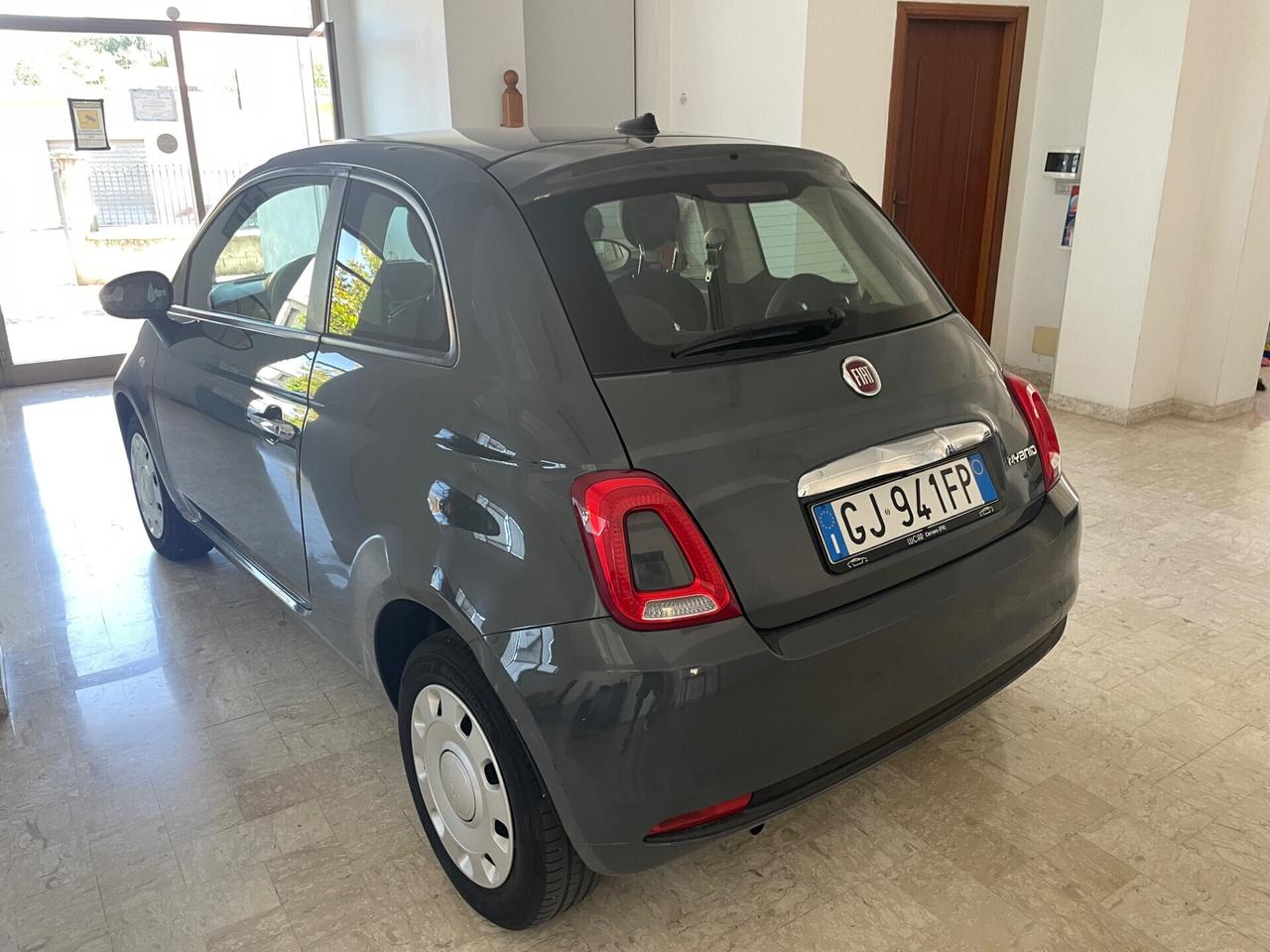 FIAT 500 1.0 HYBRID 72.000 KM “PARI AL NUOVO”