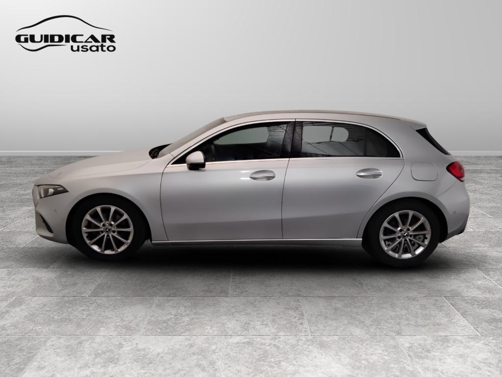 Mercedes-Benz Classe A - W177 2018 - A 180 d Sport auto