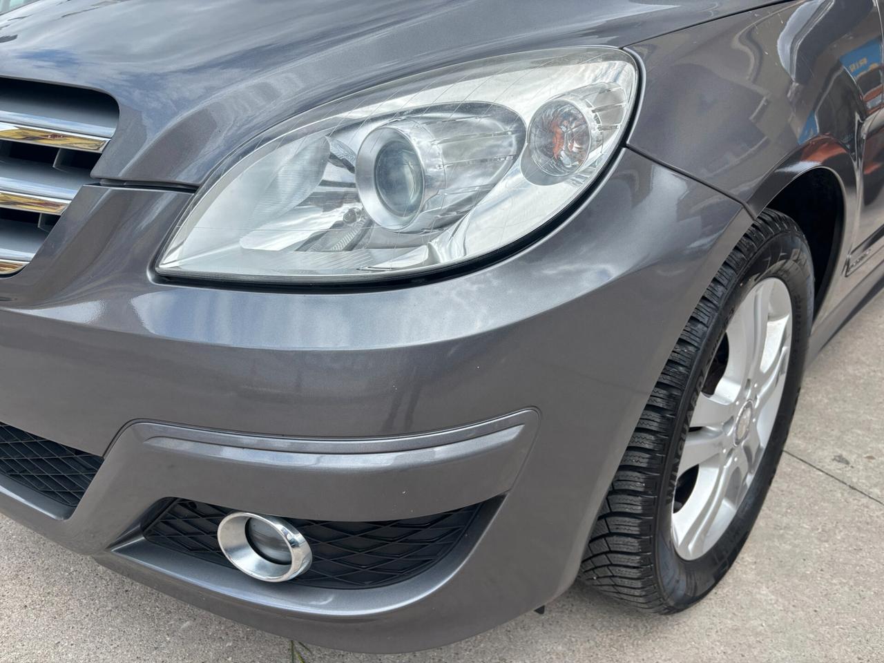 Mercedes-benz B 180 BlueEFFICIENCY Executive-2011