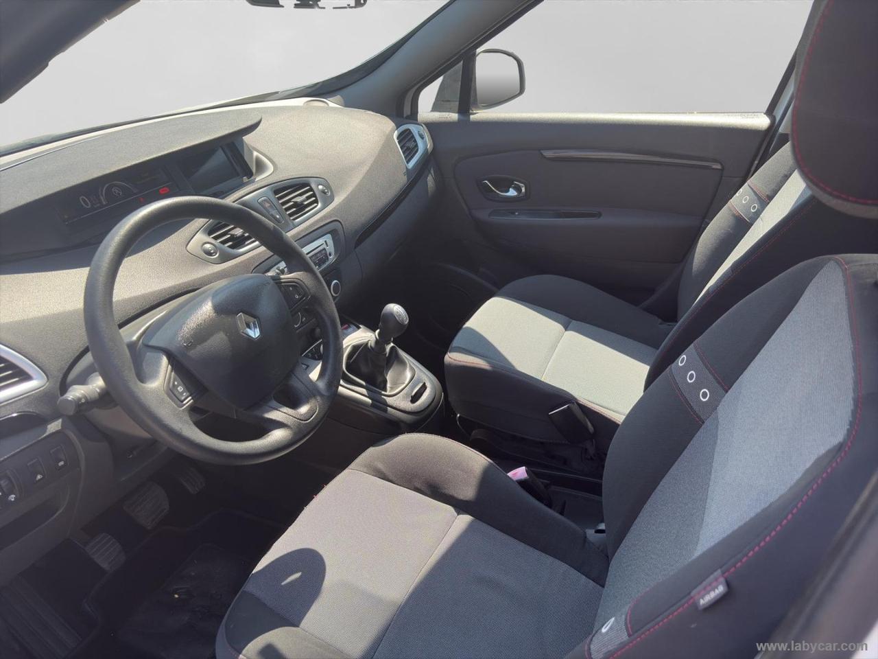 RENAULT Scénic 1.5 dCi 110 CV S&S Bose