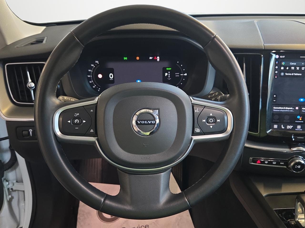 Volvo XC 60 T6 PLUG-IN AWD AUTO RECHARGE INS. EXP