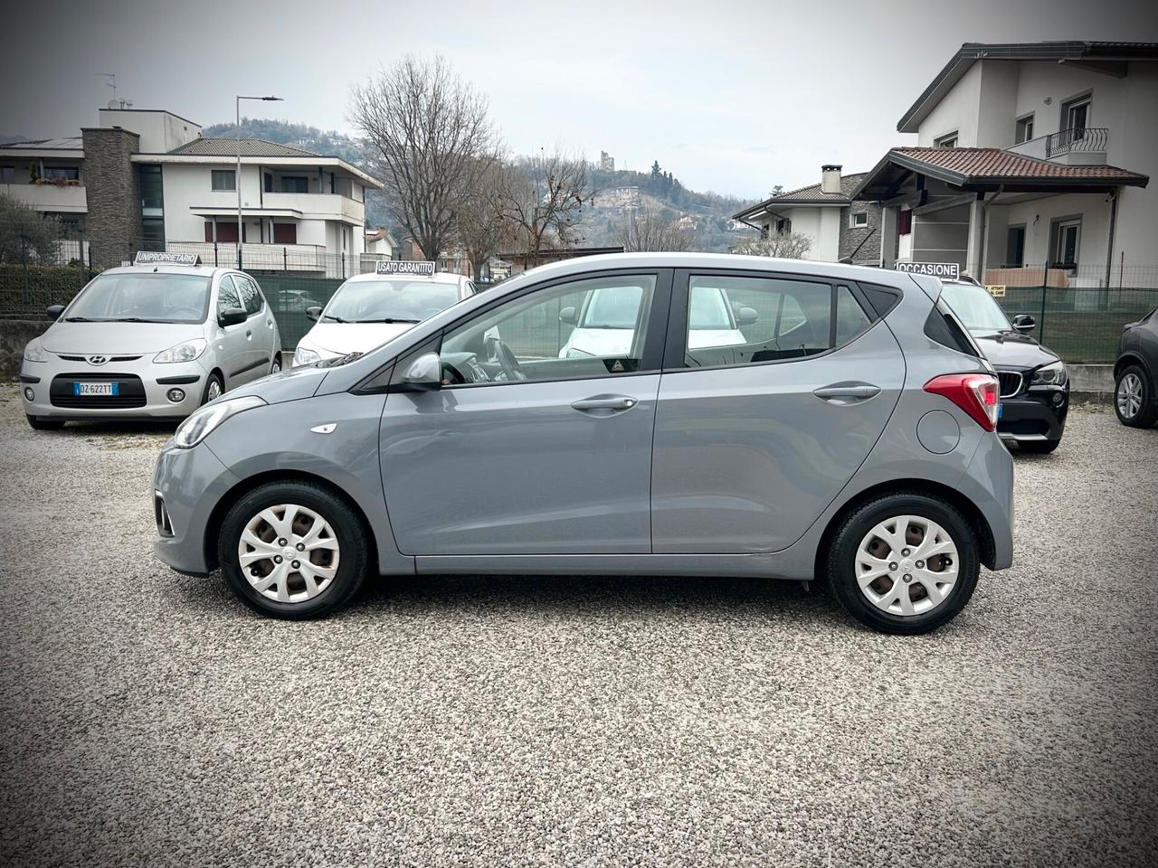 Hyundai i10 1.0 5p UNIPROPR. - NEOPATENTATI