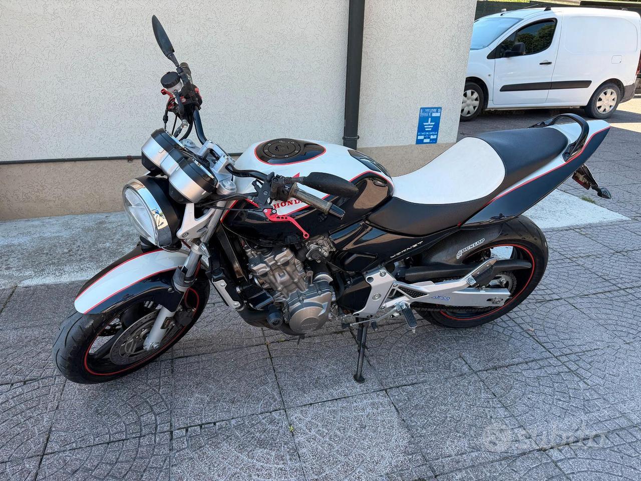 HORNET 600 CARBURATORI, SCARICO OMOLOGATO GOMME OK