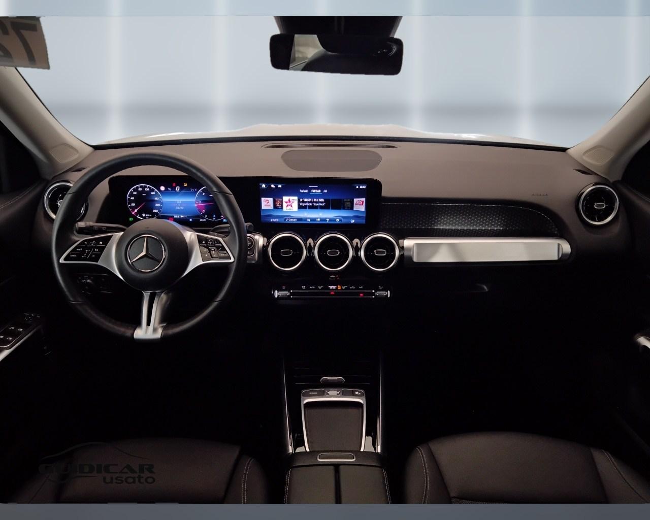 Mercedes-Benz GLB - X247 2023 - GLB 180 d Progressive Advanced auto