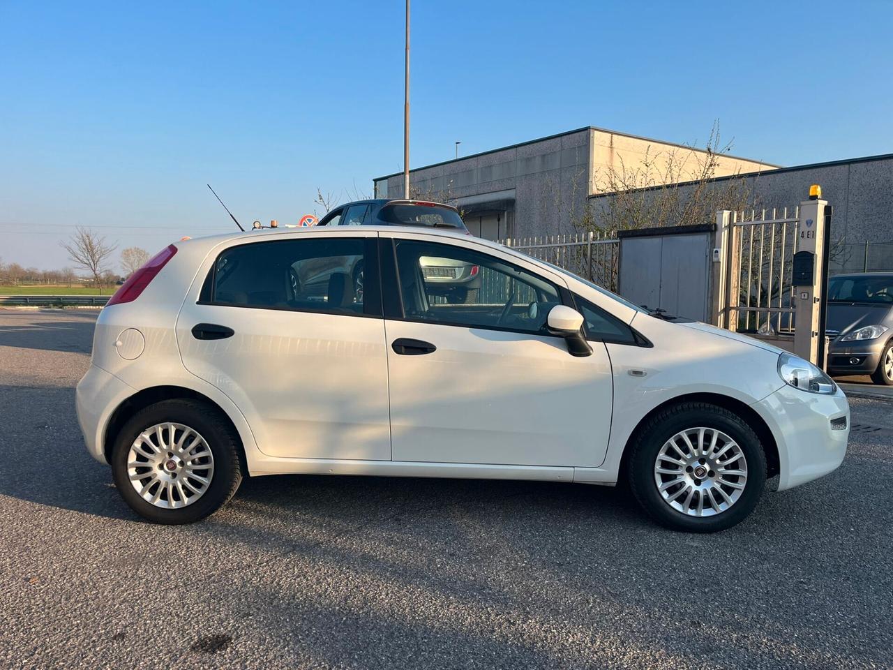 Fiat Punto 1.4 8V GPL X NEOPATENTATI