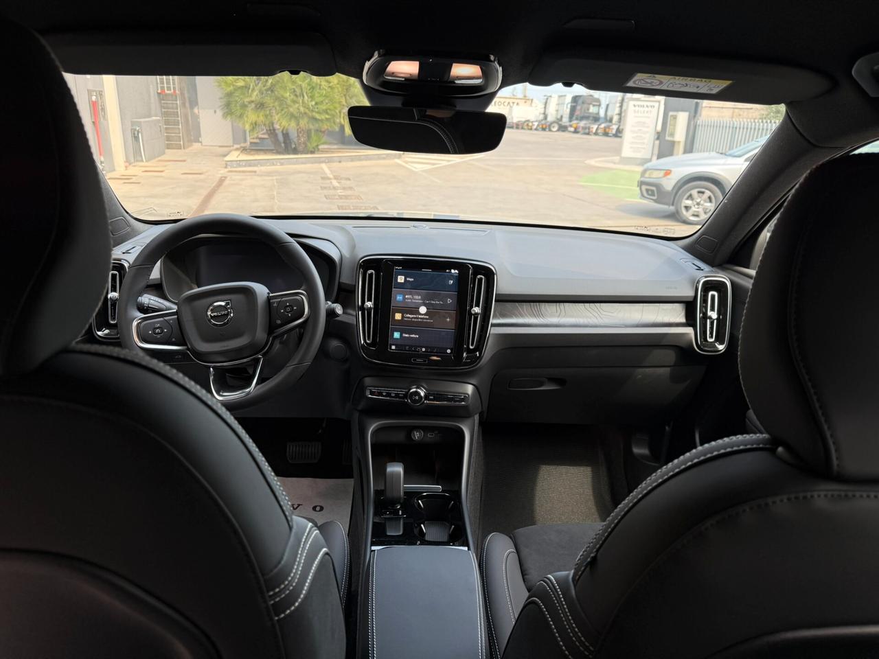 Volvo EX40 Single Motor Extended Range RWD Plus