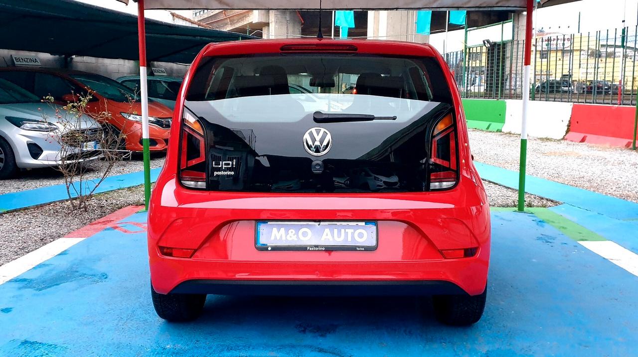 VOLKSWSWAGEN UP 1,0 BENZINA PARI NUOVO KM 19 MILA