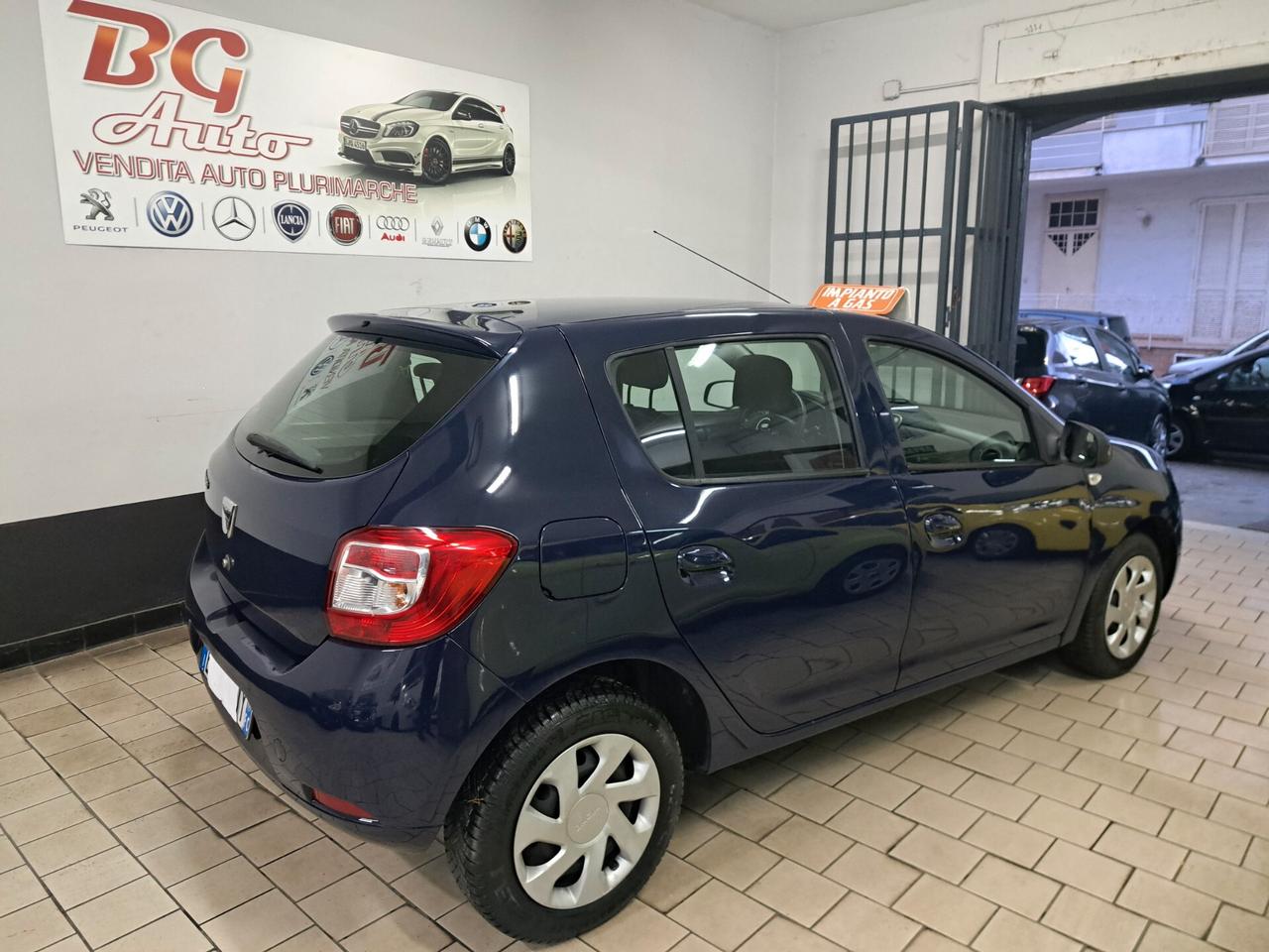Dacia Sandero 1.2 GPL 75CV nav x neop unico prop 2