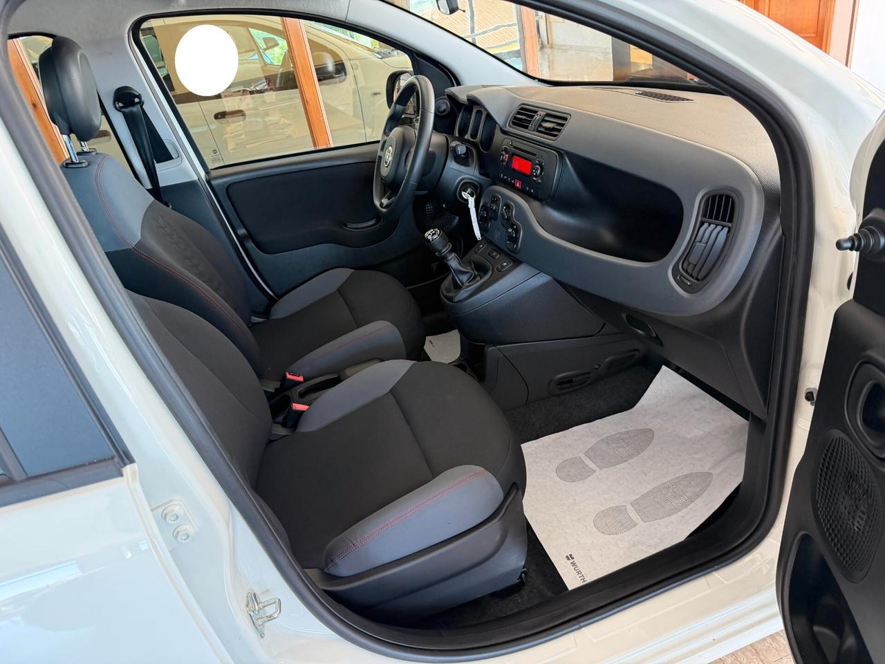 Fiat Panda 1.2 69cv. EASY (Kit 5° posto)