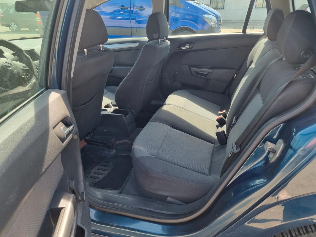 Opel Astra 1.7 CDTI 101CV 5 porte Cosmo