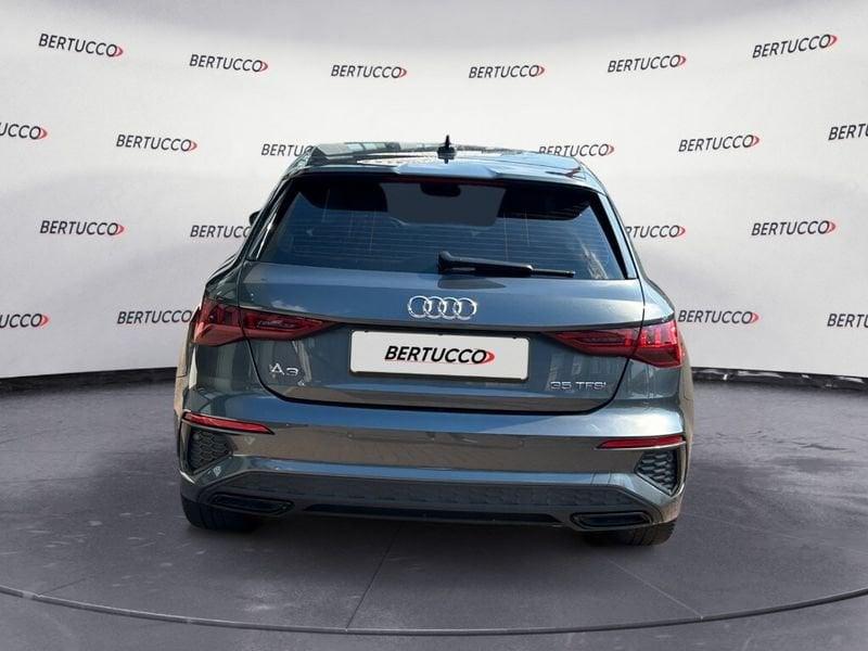 Audi A3 4ª serie SPB 35 TFSI S tronic S line edition