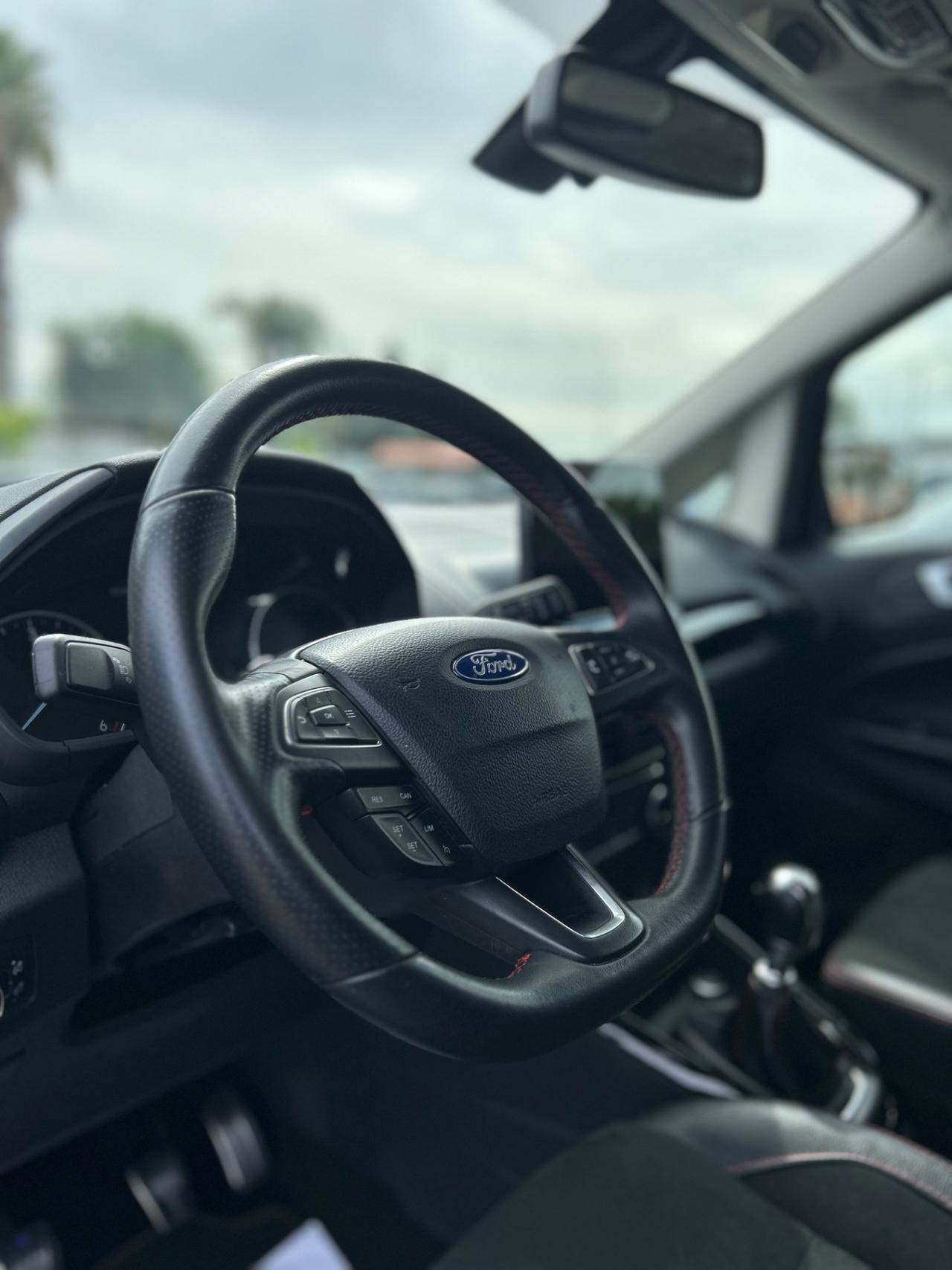 Ford EcoSport 1.5 ST-Line Black Edition