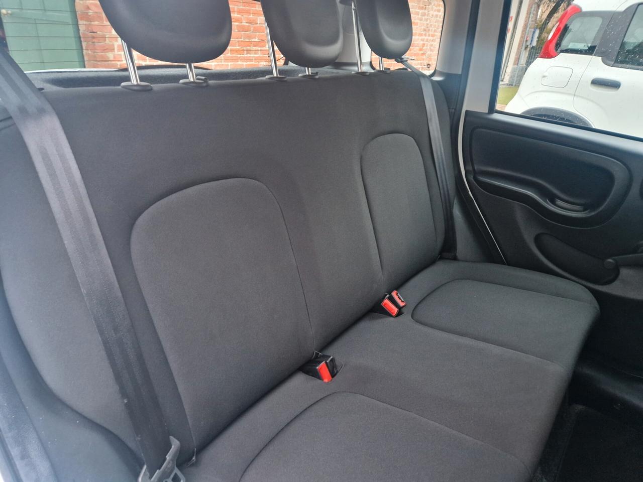 Fiat Panda Hybrid 1.0 70CV "44.200 km" 5 posti, Clima, Ruota