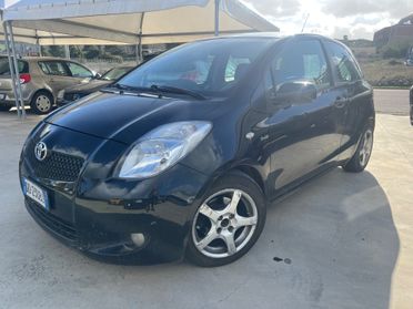 Toyota Yaris 1.4 D-4D 3 porte Sol