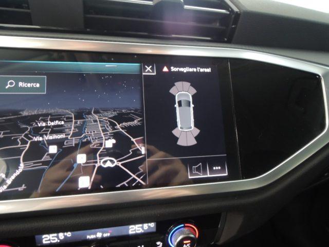 AUDI Q3 35 TDI S tronic Business