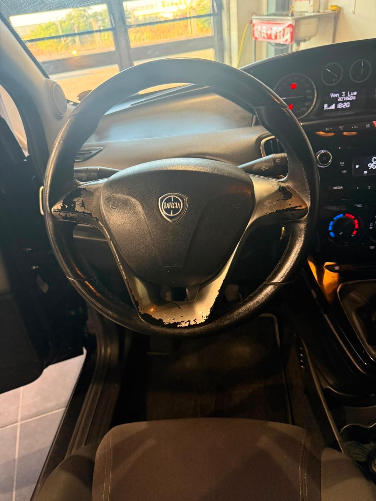 Lancia Ypsilon 1.2 -GPL -NEOPATENTATI -UNICO PROPRIETARIO