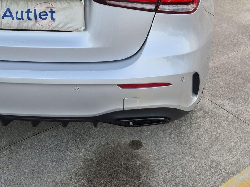 Mercedes-Benz Classe A A 180 d Premium Night edition auto