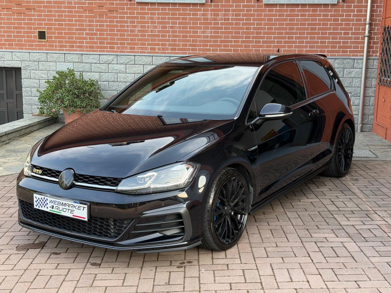Volkswagen Golf GTD 2.0 TDI DSG 3p.