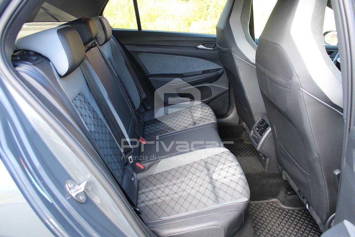 VOLKSWAGEN Golf 1.5 TSI 150 CV EVO ACT R-Line