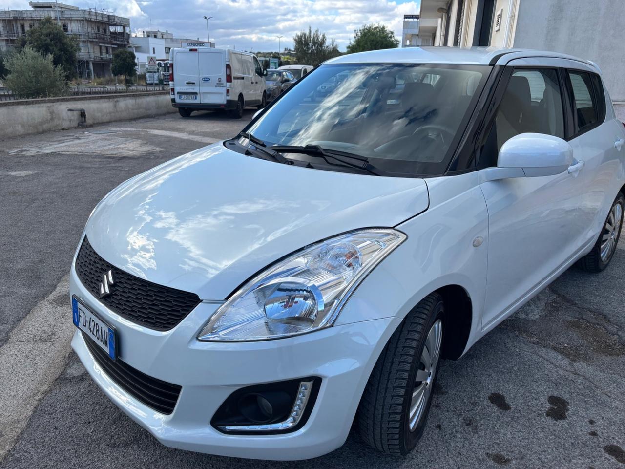 Suzuki Swift 1.2 VVT 5 porte B-Cool