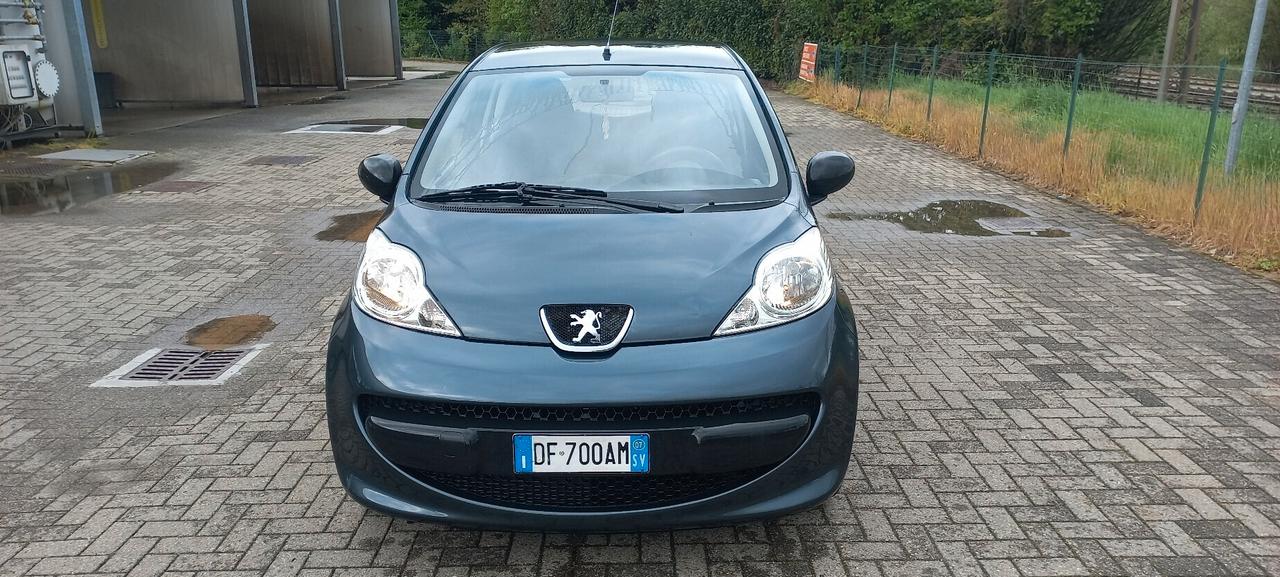 Peugeot 107 1.0 68CV 3p. Desir