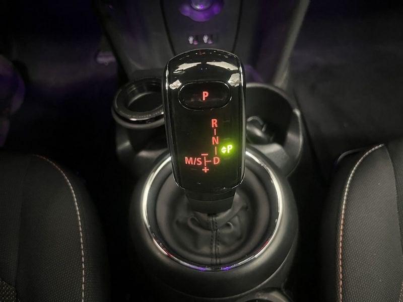 MINI Mini 5 porte Mini 5p 1.5 Cooper Hype auto