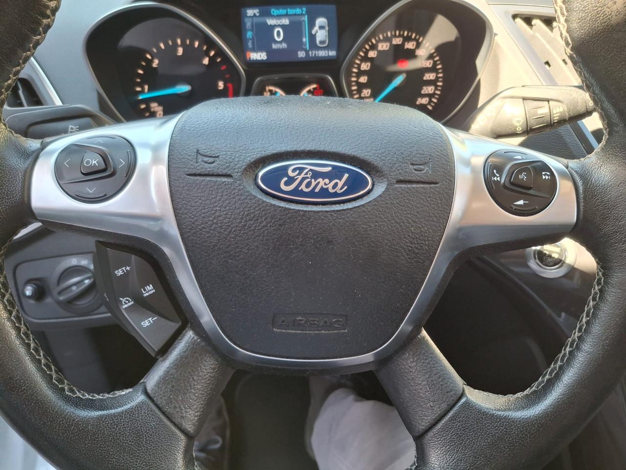 Ford Kuga 2.0 TDCI 180 CV S&S 4WD Powershift Titanium X