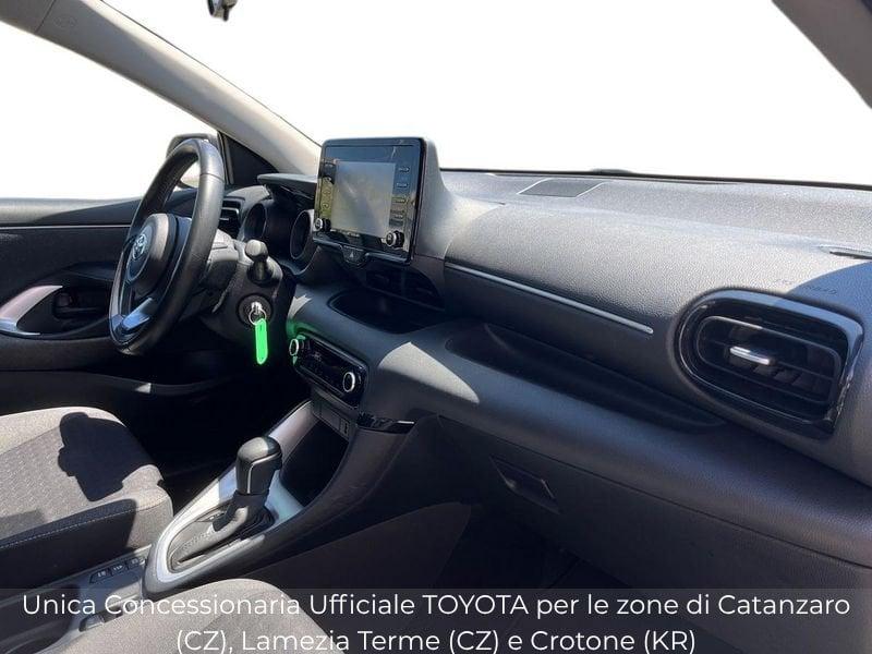 Toyota Yaris Hybrid Trend MY21