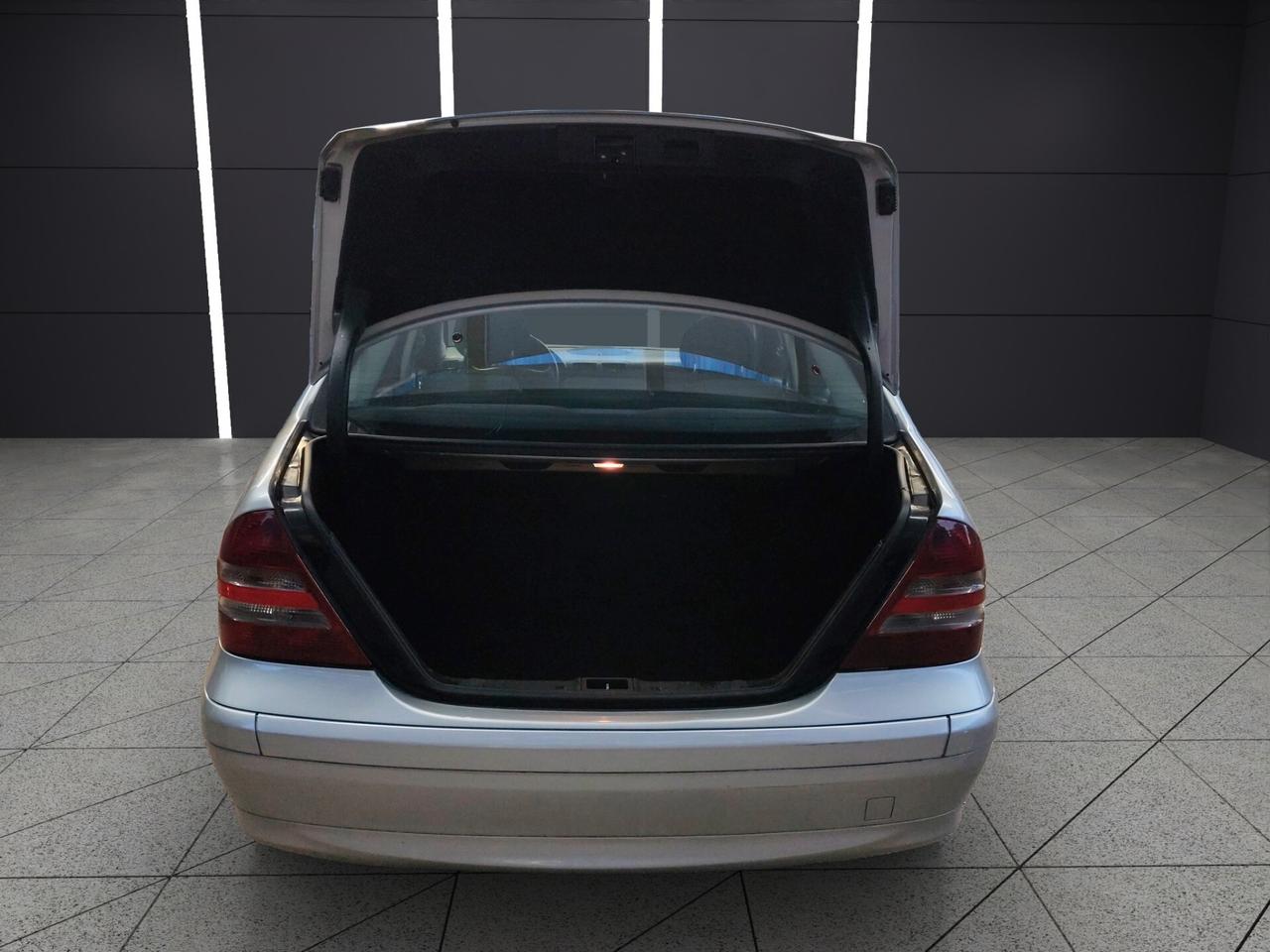 Mercedes-benz C 220 200 CDI cat Elegance