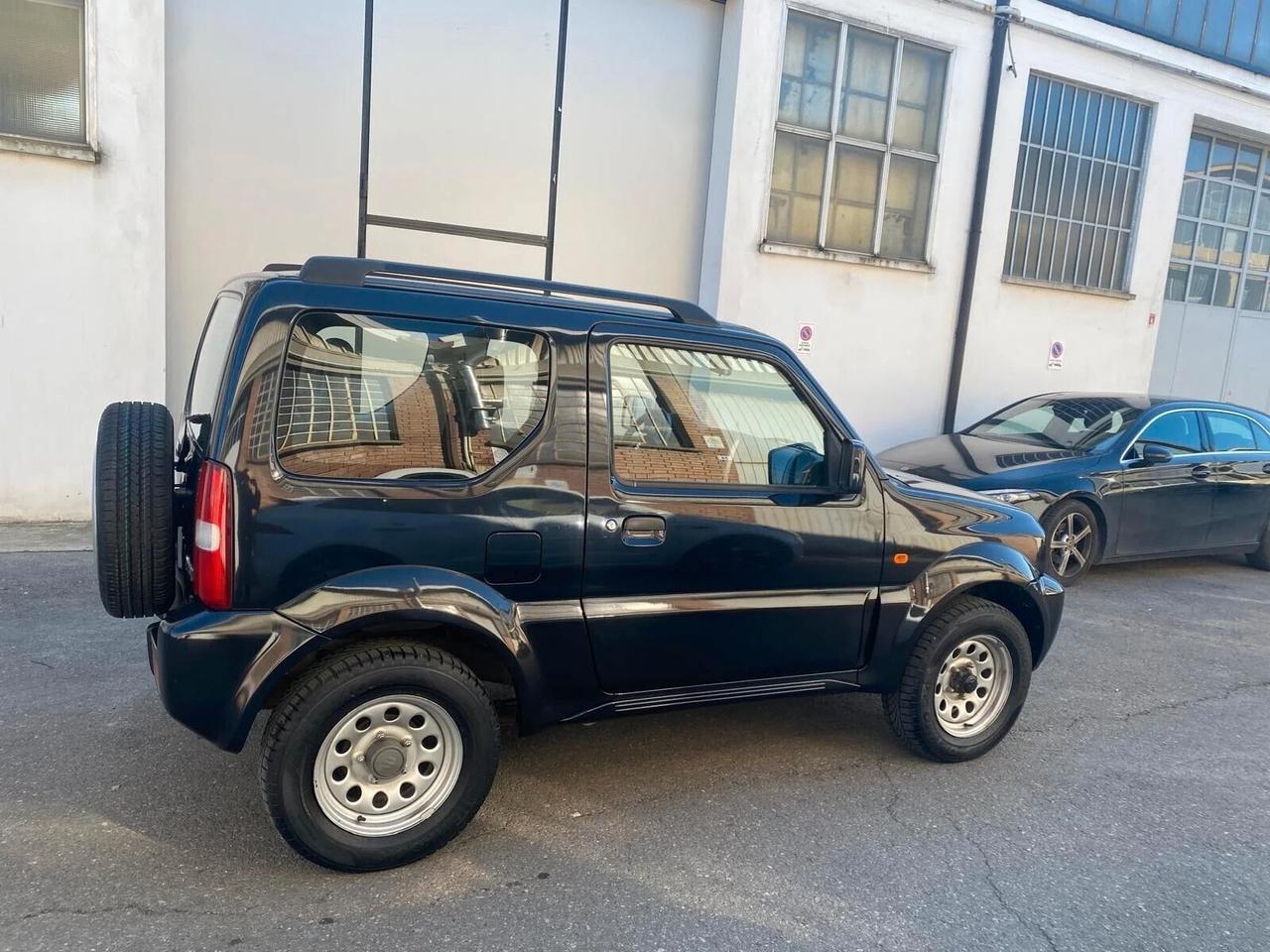 Suzuki Jimny 1.3i 16V cat 4WD JLX