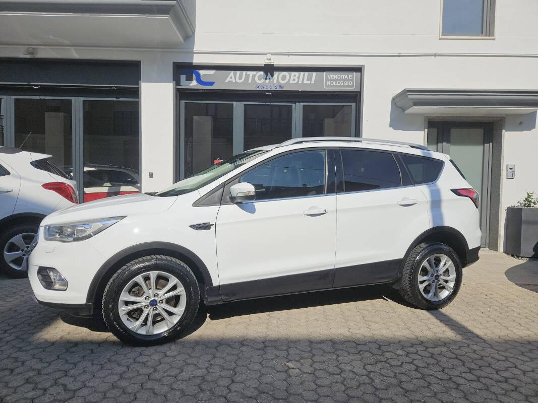 Ford Kuga 1.5 tdci Business s&s 2wd 120cv