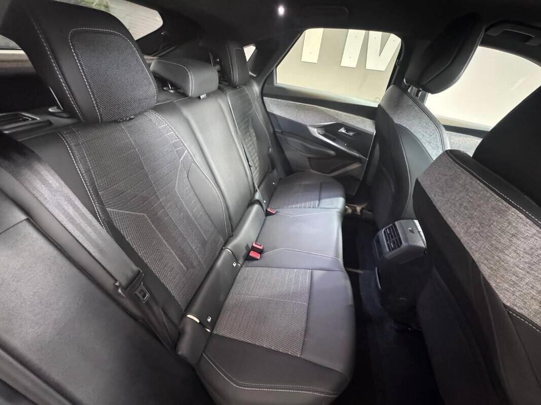 Peugeot 3008 Hybrid 136 e-DCS6 Allure