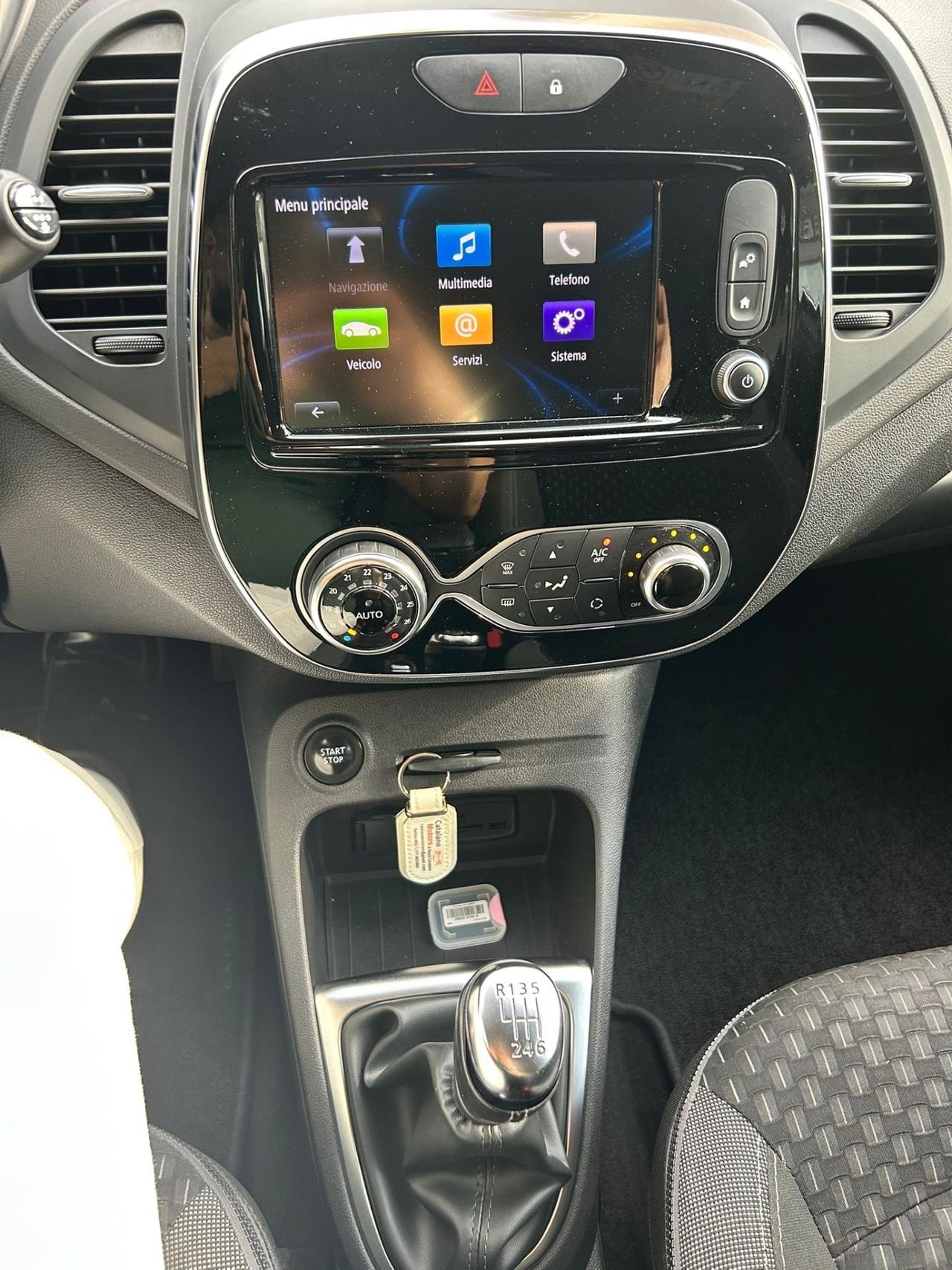Renault Captur dCi 8V 110 CV Start&Stop Energy Initiale Paris