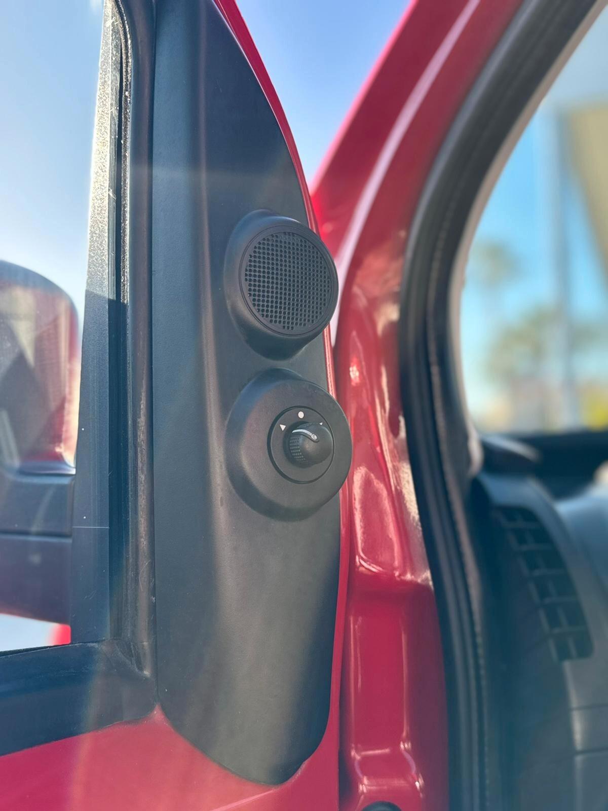 Fiat Fiorino 1.3 MJT 95CV Cargo Adventure