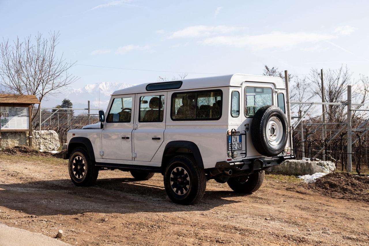 Land Rover Defender 110 2.2 TD4 Station Wagon E N1
