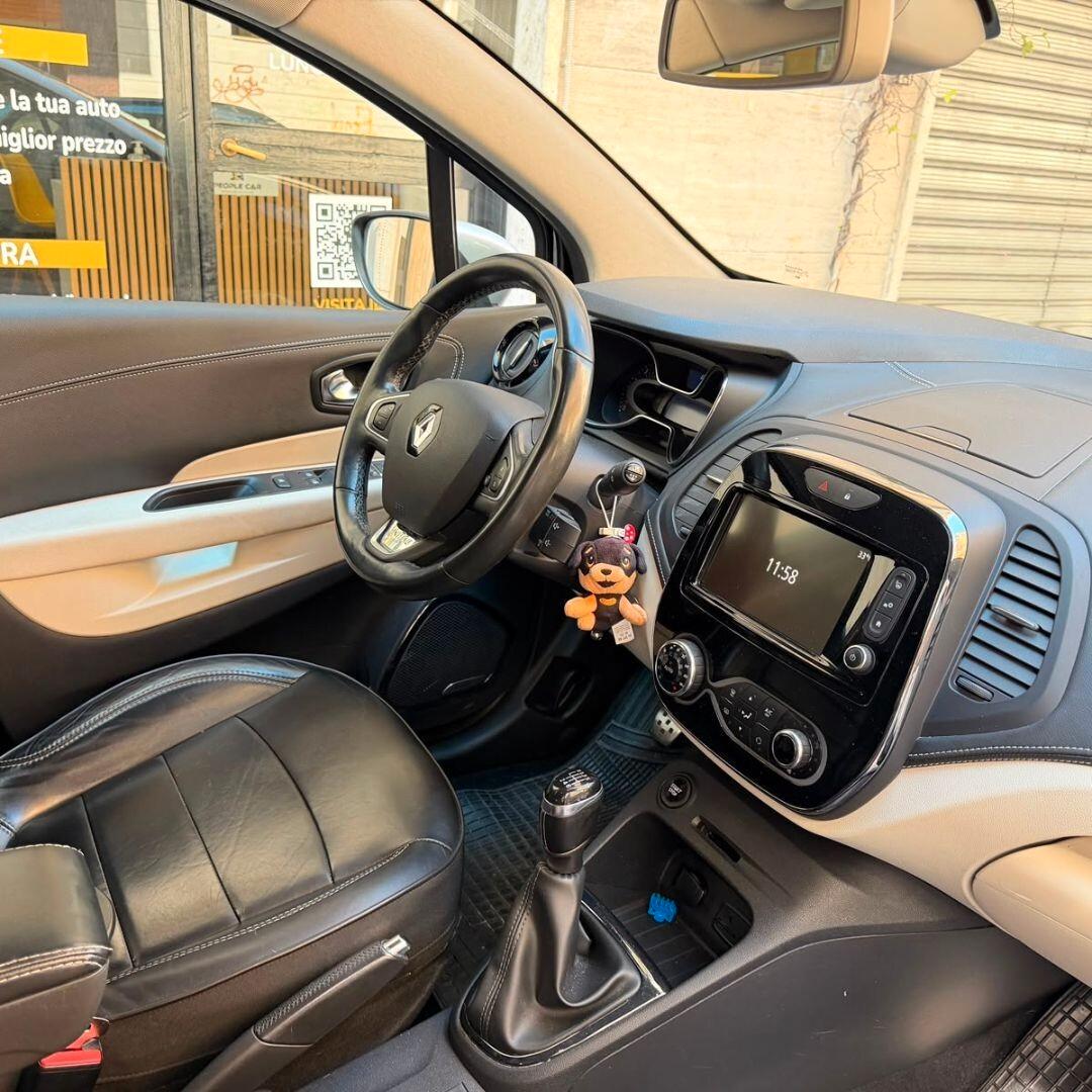 Renault Captur - 110CV *Mod Initiale Paris*