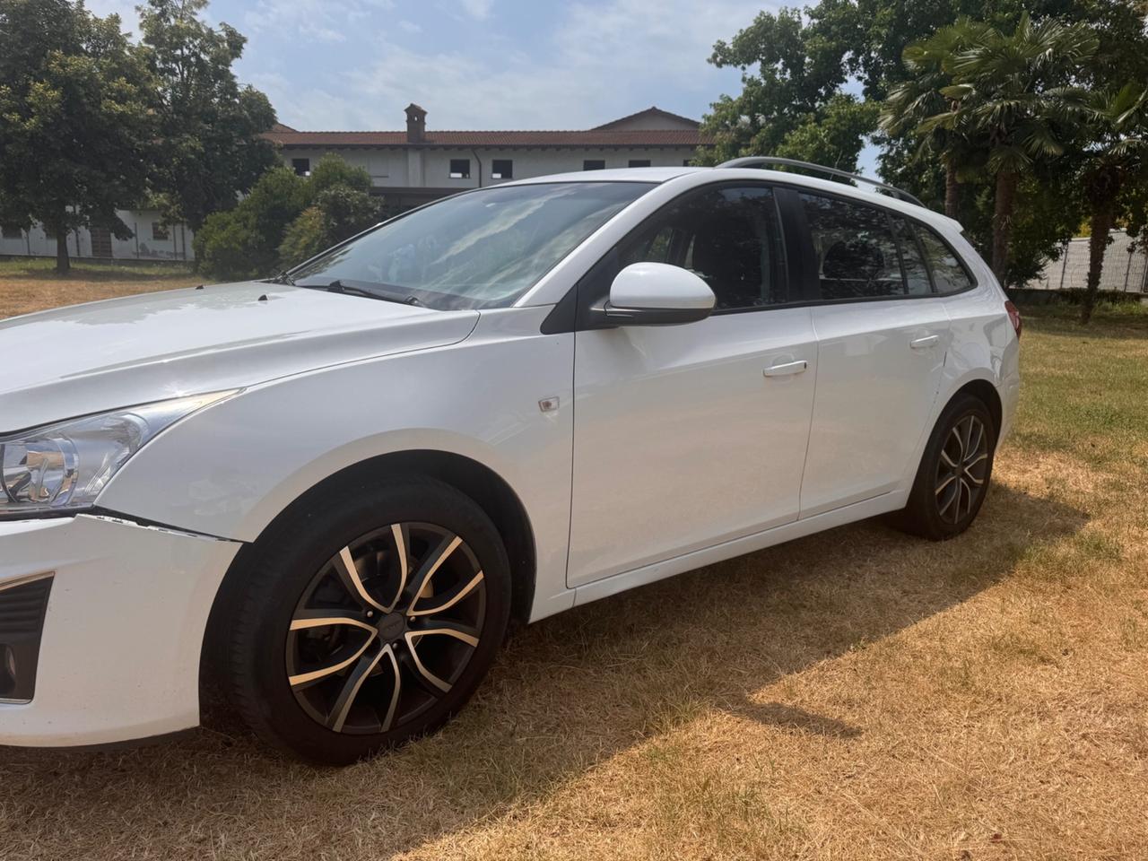 Chevrolet Cruze 1.7 Diesel Station Wagon LTZ Vendita destinata a commercianti per export