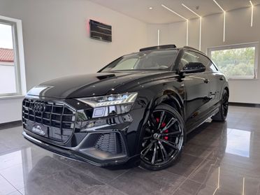 Audi Q8 50 TDI 286 CV quattro tiptronic s-line black edition tetto apribile