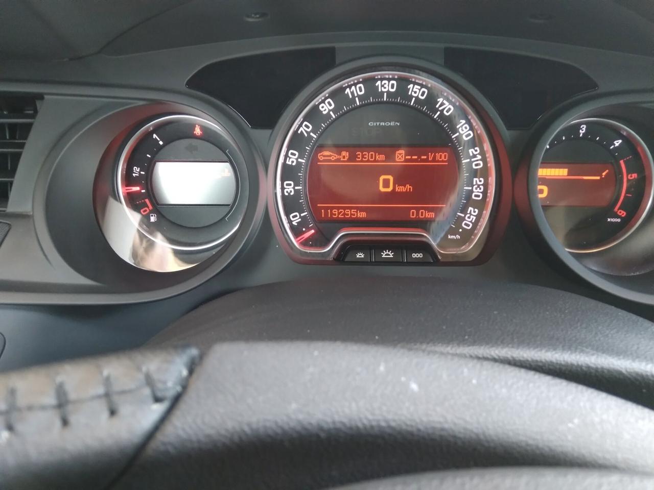 Citroen C5 2.0 HDi 136cv Exclusive automatica 6marce xneopatentati